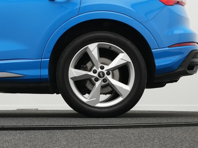 Audi Q3 35 TDI S-Line S-Tronic