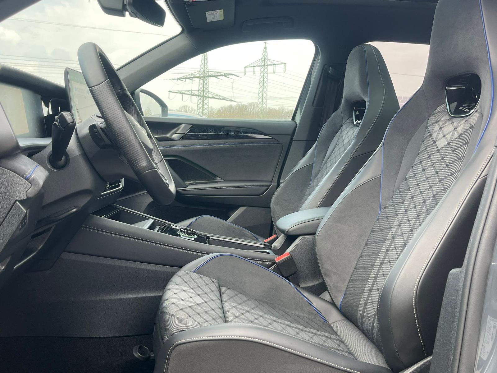 Volkswagen Tayron 2.0 TDI R-Line