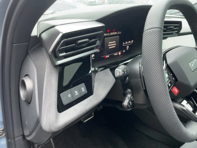 Audi RS3 Quattro S-Tronic Sedan