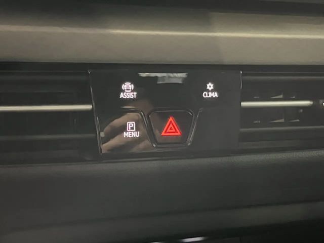 Volkswagen Golf 1.5 TSI Golf VIII Life