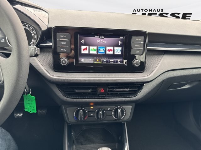 Skoda Fabia 1.0 MPI Smartlink Front Assist LED