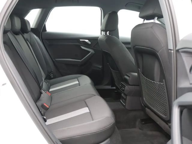 Audi A3 Hybride S-Tronic Sedan