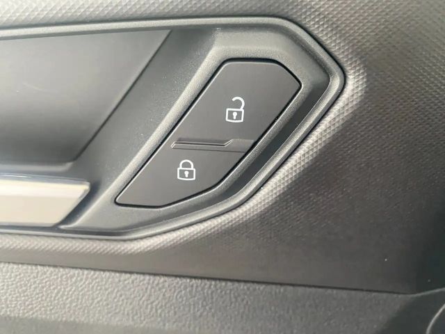 Volkswagen T-Cross 4Me TSI