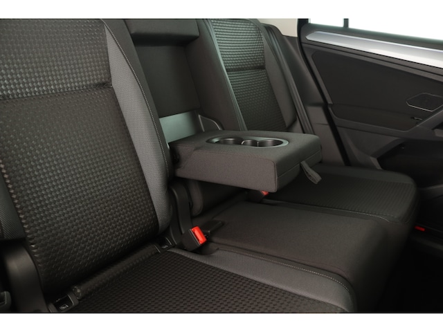 Volkswagen Tiguan 1.5 TSI Active AHK LED VIRTUAL NAVI ACC KAMERA DAB APP PDC ALU