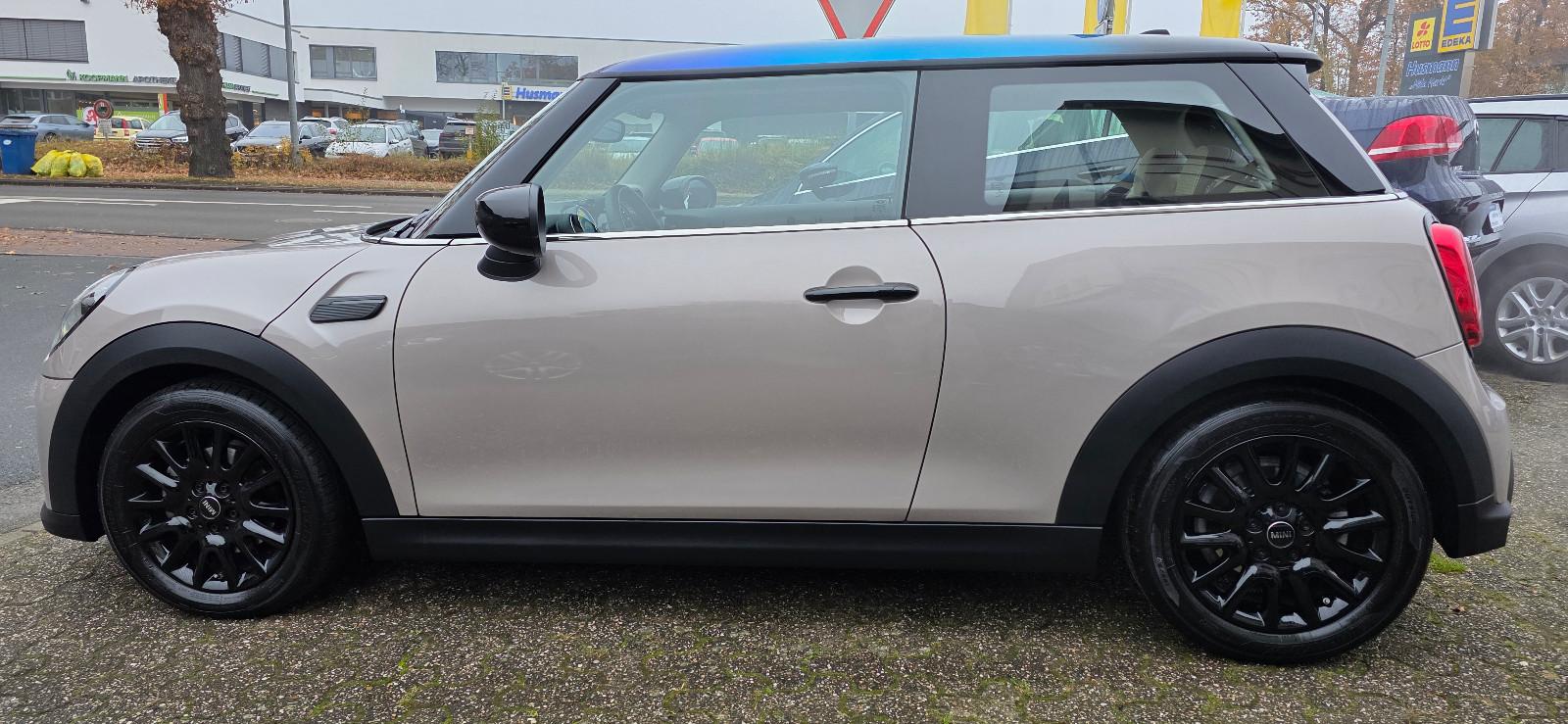 MINI Cooper Resolute Edition 1-Hand LED 2.J-Garantie