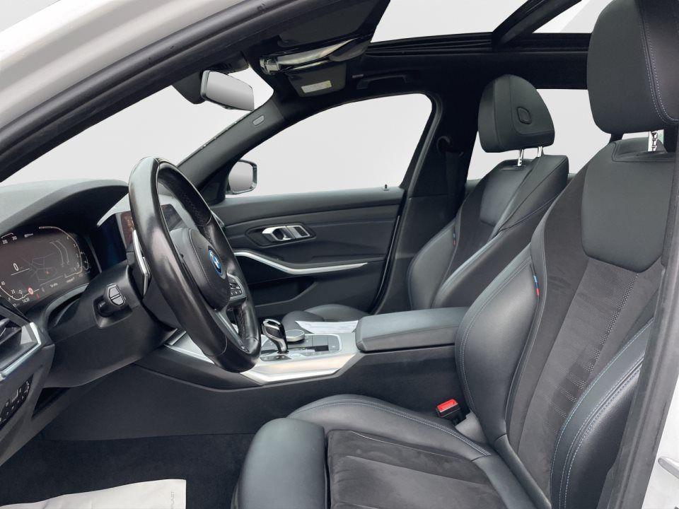 BMW 330 330e Touring xDrive