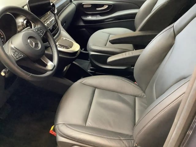 Mercedes-Benz EQV 300 AVANTGARDE
