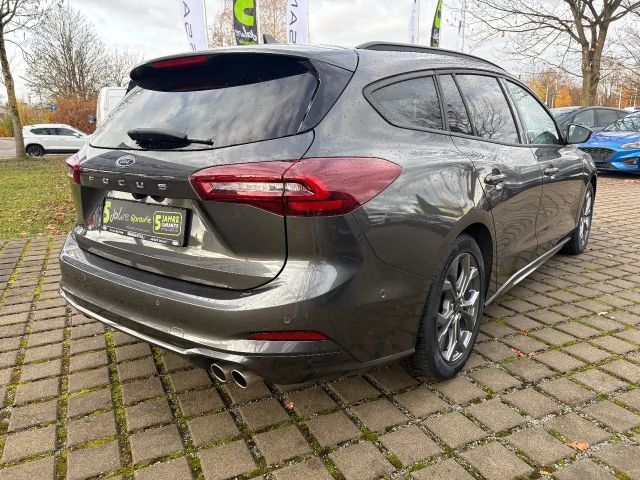 Ford Focus ST Line Wagon