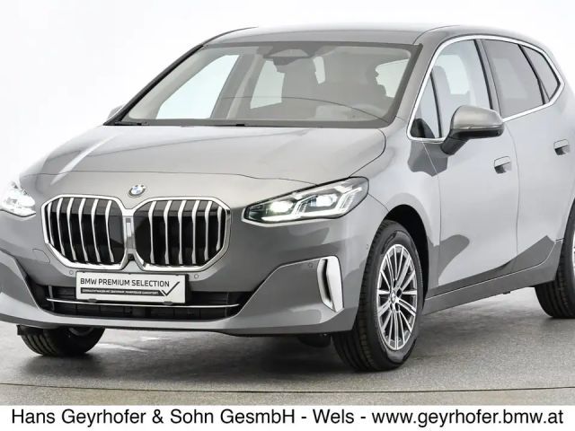 BMW 218 218d Active Tourer Luxury Line Sedan
