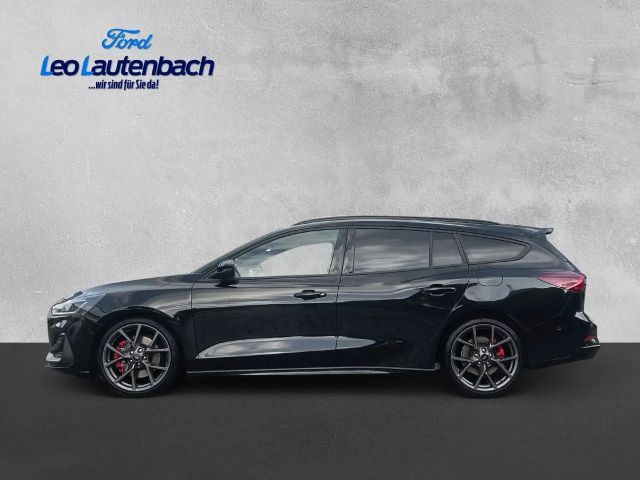 Ford Focus ST Line Wagon