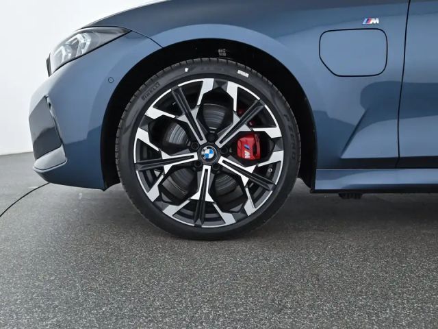 BMW 330 330e Sedan xDrive