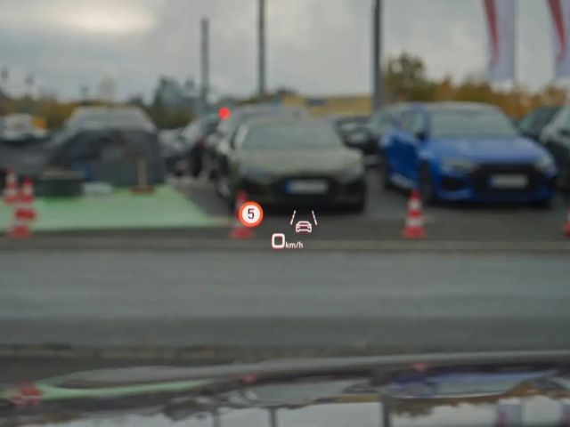 Audi Q8 Business Hybride S-Line