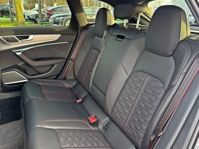 Audi RS6 Avant Performance