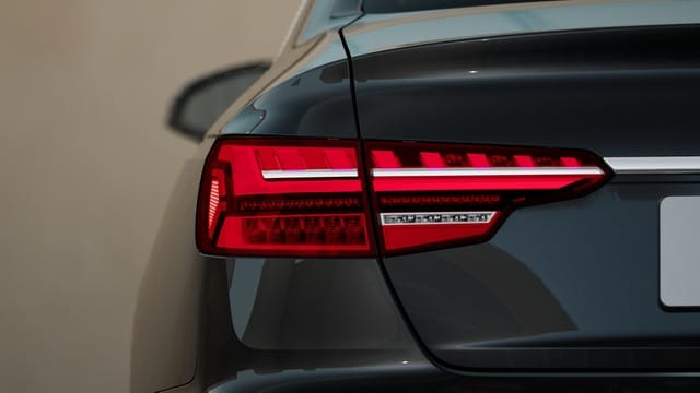 Audi A4 40 TDI Quattro S-Tronic Sedan