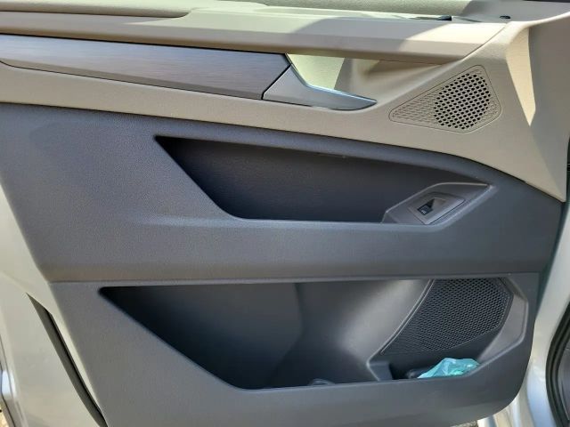 Volkswagen Multivan 2.0 TDI DSG Lang T7