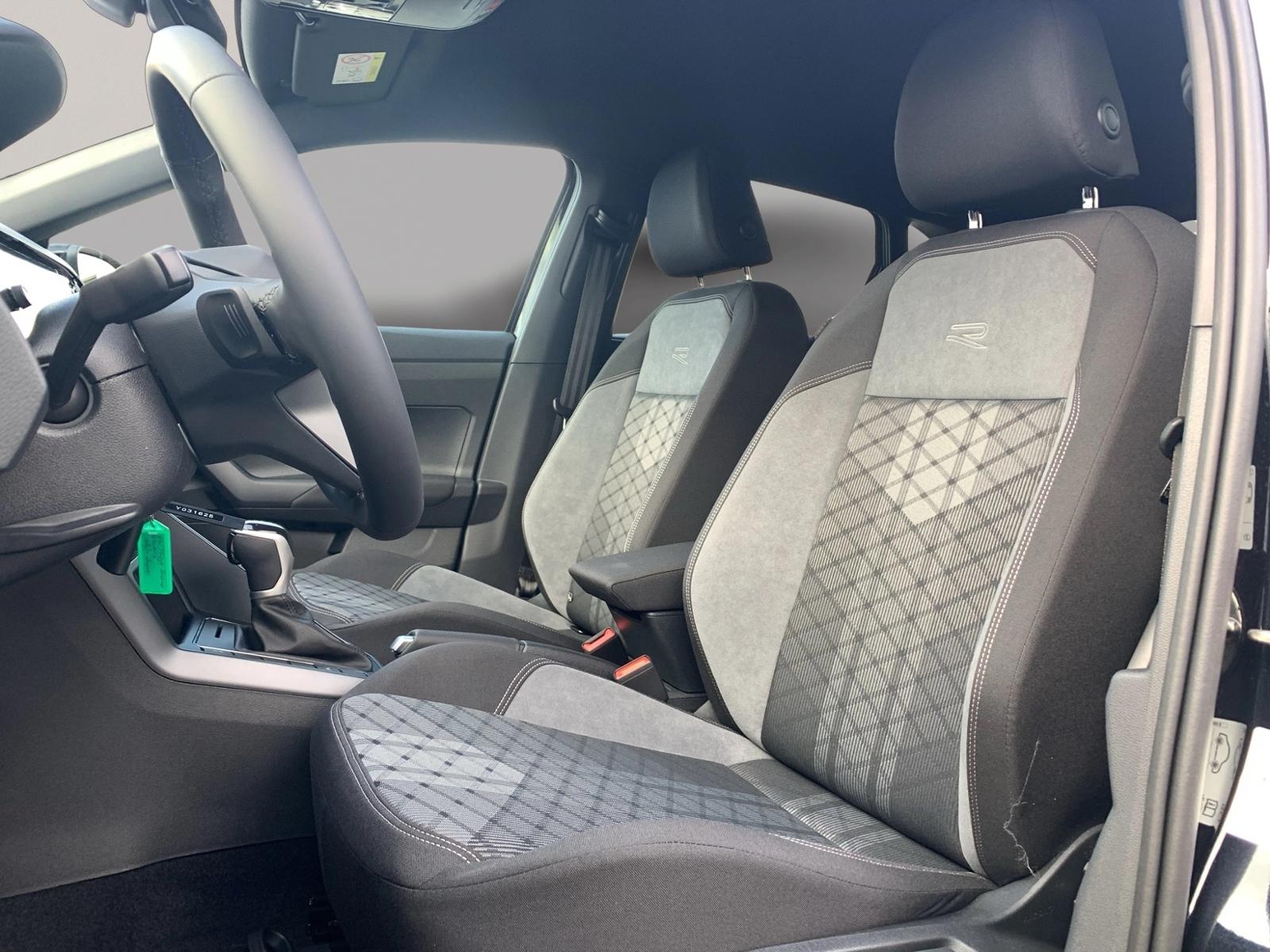 Volkswagen Taigo 1.0 TSI DSG R-Line