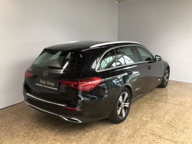 Mercedes-Benz C 220 AVANTGARDE C 220 d Estate