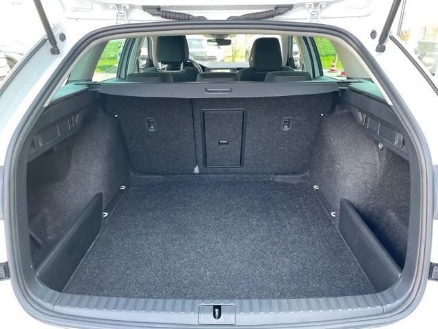 Skoda Octavia 1.5 TSI Ambition Combi