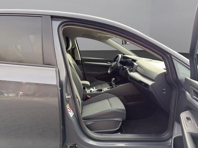 Volkswagen Golf 1.0 TSI