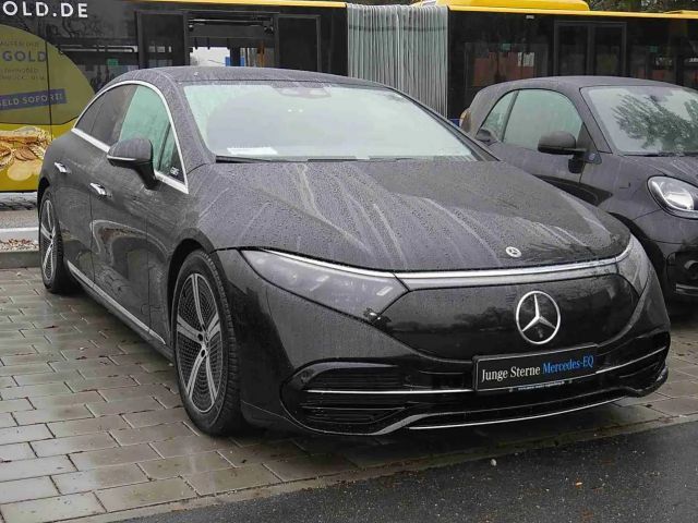 Mercedes-Benz EQS Electric Art Sedan
