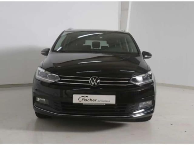 Volkswagen Touran 1.5 TSI DSG