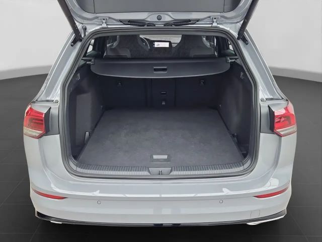 Volkswagen Golf 1.5 TSI R-Line Variant