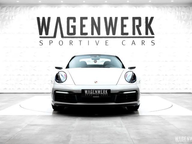 Porsche 992 Carrera Coupé