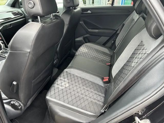 Volkswagen T-Roc R-Line Style