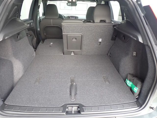 Volvo XC40 Dark Plus