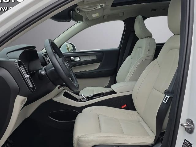 Volvo XC40 Recharge T5