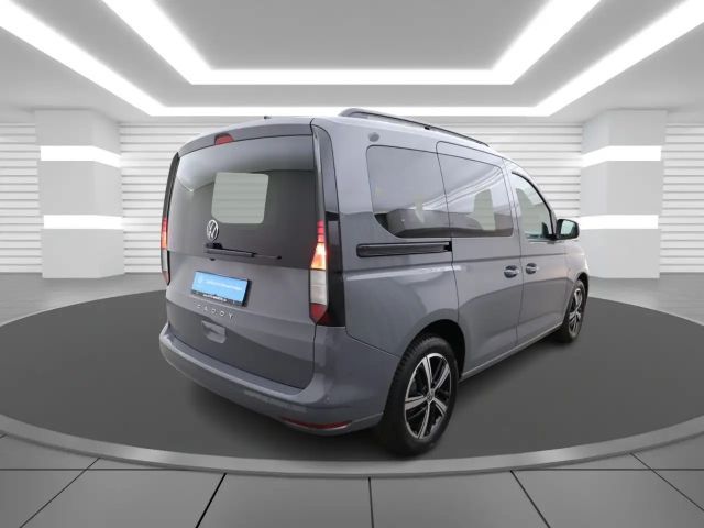 Volkswagen Caddy 1.5 TSI DSG Life