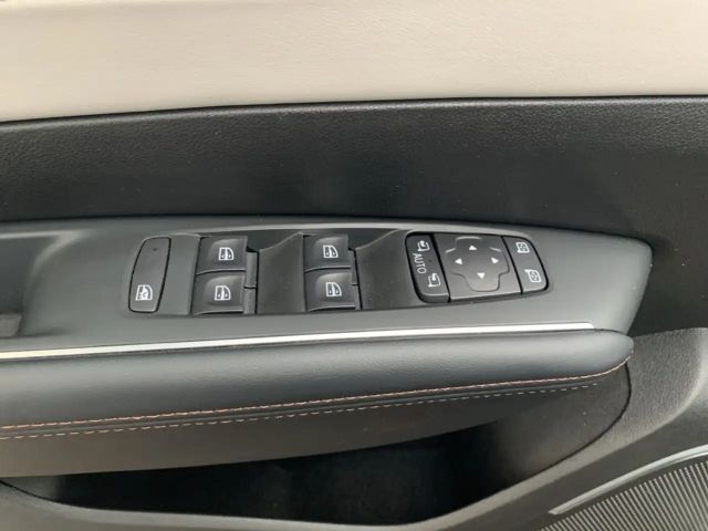 Renault Talisman Combi Estate Initiale Paris