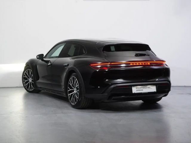 Porsche Taycan 4 Cross Turismo