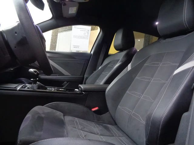 Opel Astra GS-Line Grand Sport Turbo