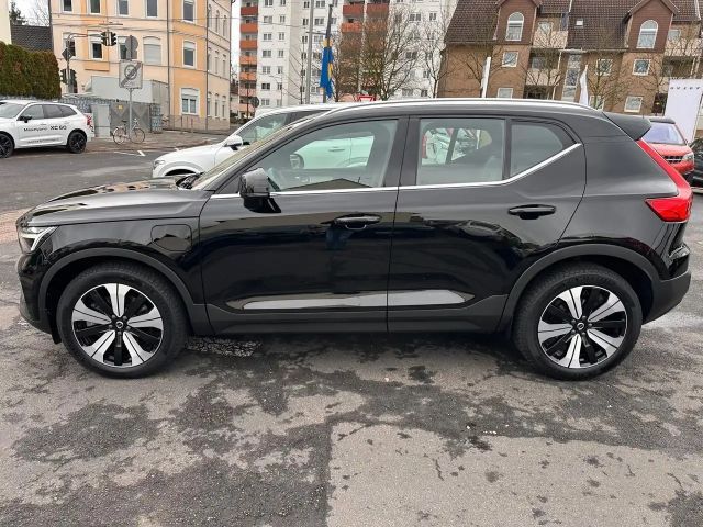 Volvo XC40 T4