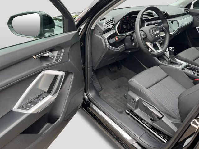 Audi Q3 35 TDI S-Tronic