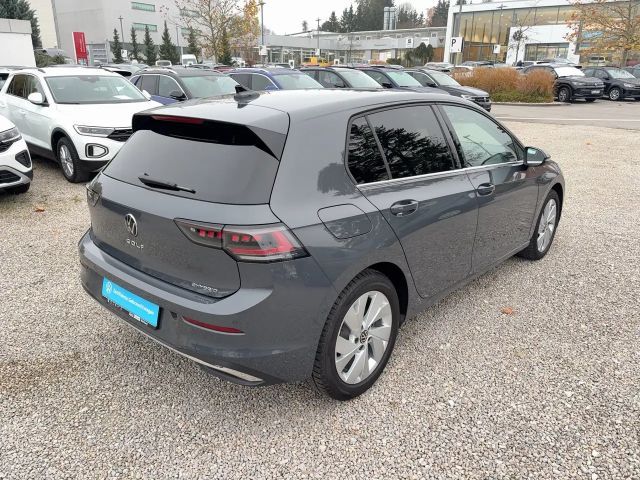 Volkswagen Golf Style eHybrid