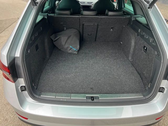 Skoda Superb Sportline iV