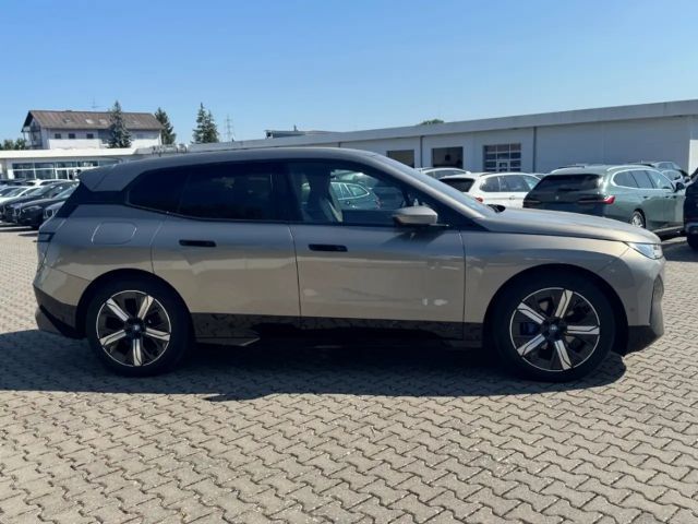 BMW iX xDrive xDrive40