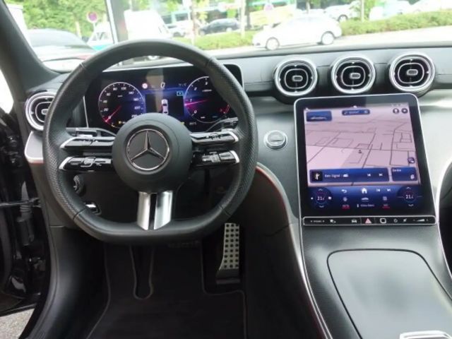 Mercedes-Benz C 300 AMG Line C 300 d Sedan