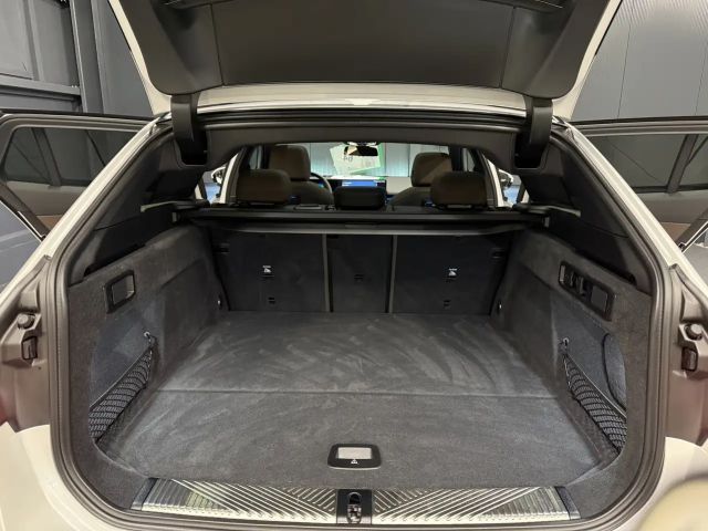 BMW 520 520d M-Sport Touring