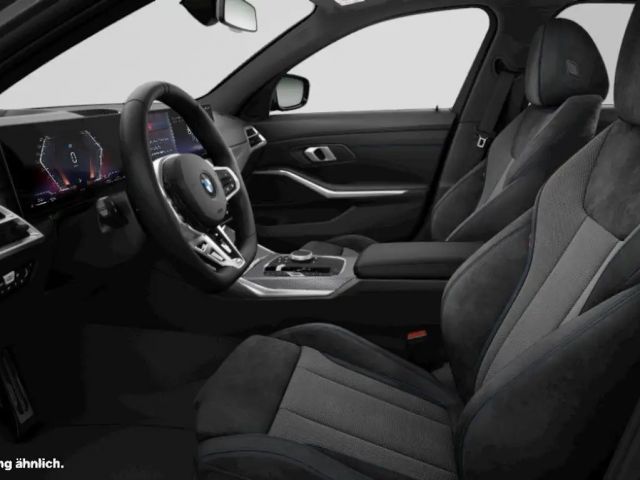 BMW 320 320i M-Sport Sedan