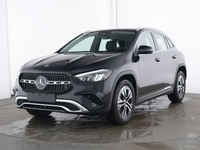 Mercedes-Benz GLA 180 Progressive