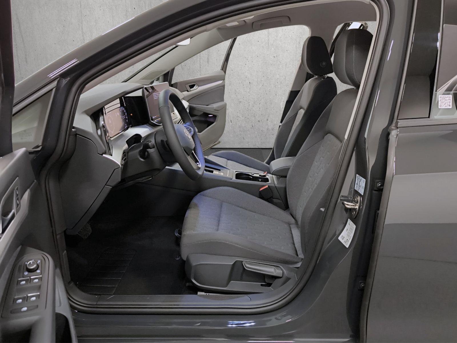 Volkswagen Golf 1.5 TSI DSG Life