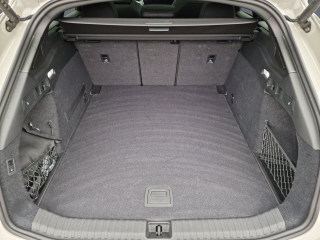 Audi A6 e-tron Avant