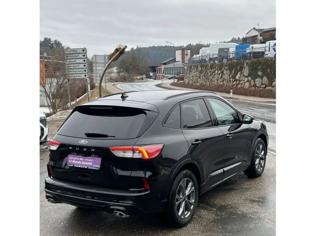 Ford Kuga ST Line
