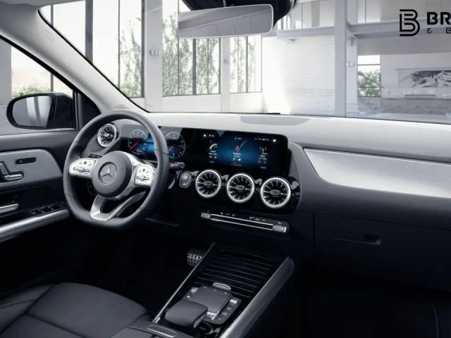 Mercedes-Benz GLA 250 4MATIC AMG Line