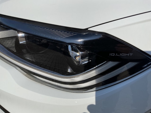 Volkswagen Polo 1.0 TSI DSG R-Line