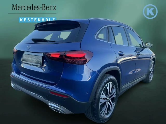 Mercedes-Benz GLA 200 Progressive