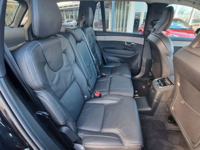 Volvo XC90 AWD Dark Plus Recharge